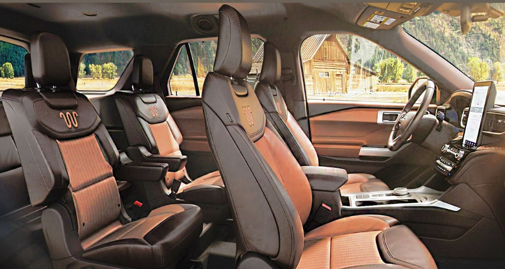 New 2023 Ford Explorer Interior