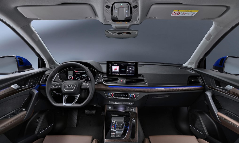 2023 Audi SQ5 Interior