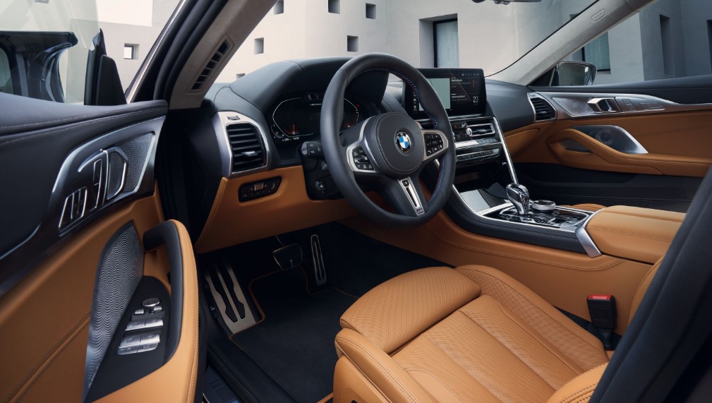 2023 BMW 8 Series Interior