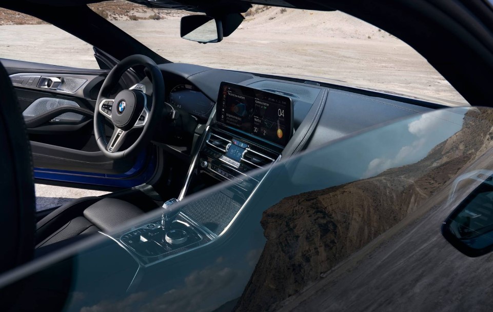2023 BMW M850 Interior