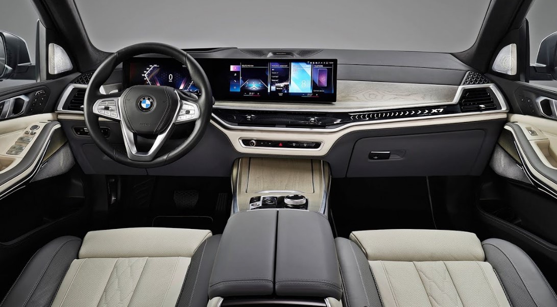 2023 BMW X7 M50i Interior
