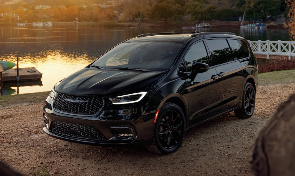 2024 Chrysler Pacifica Review