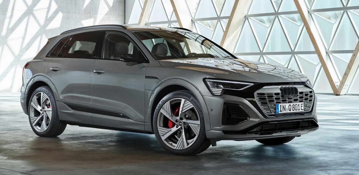 New 2024 Audi Q8 e-Tron