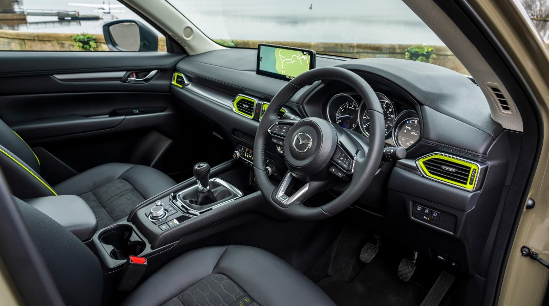 2024 Mazda 5 Interior