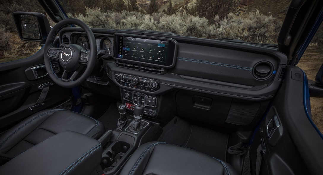 2024 Jeep Wrangler Rubicon Interior