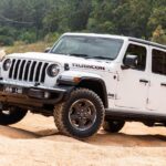 2024 Jeep Gladiator 4xe Plug-in Hybrid Redesign