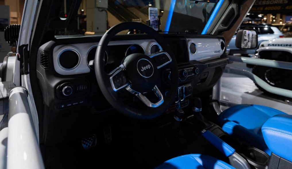 2024 Jeep Recon EV Interior