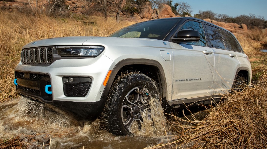 2025 Jeep Grand Cherokee Trailhawk Review