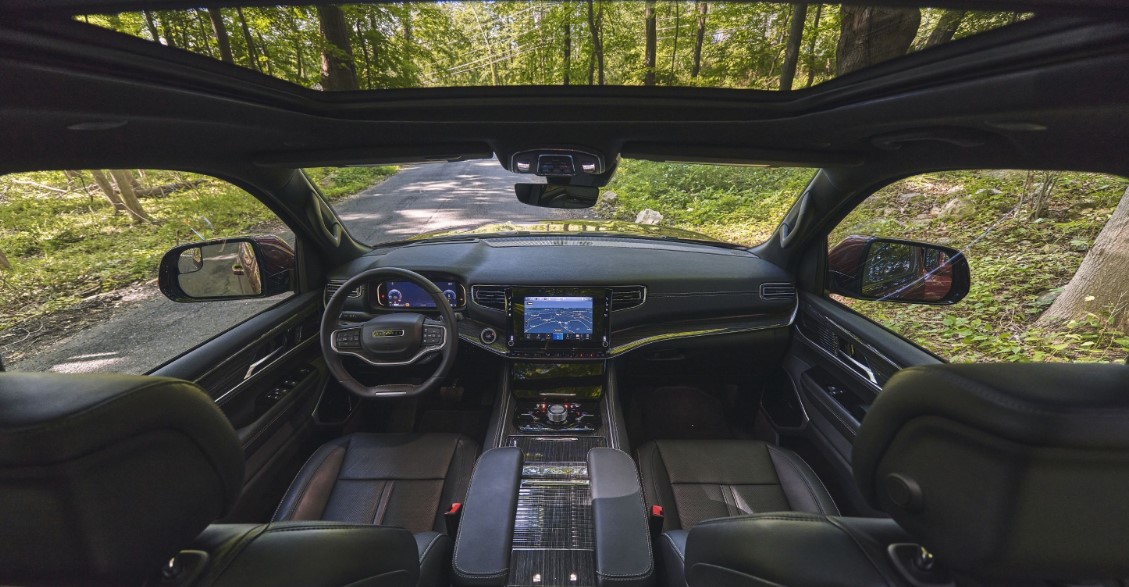 2025 Jeep Wagoneer Interior, Specs & Towing Capacity Cars Frenzy