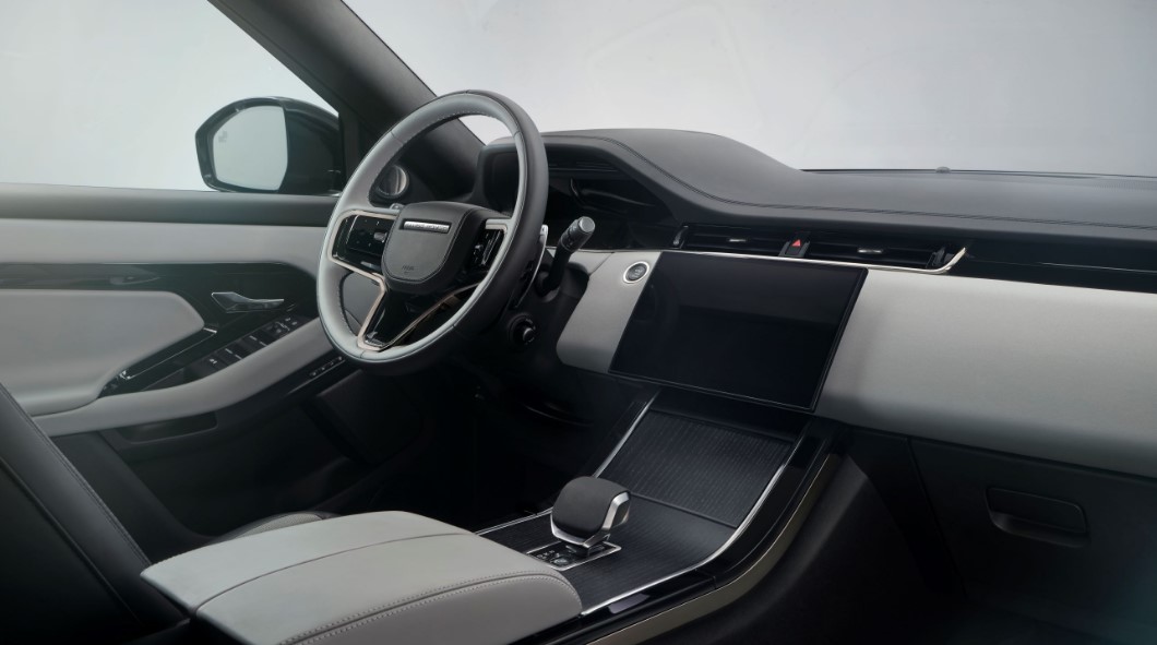 2024 Land Rover Range Rover Evoque R-Dynamic Interior