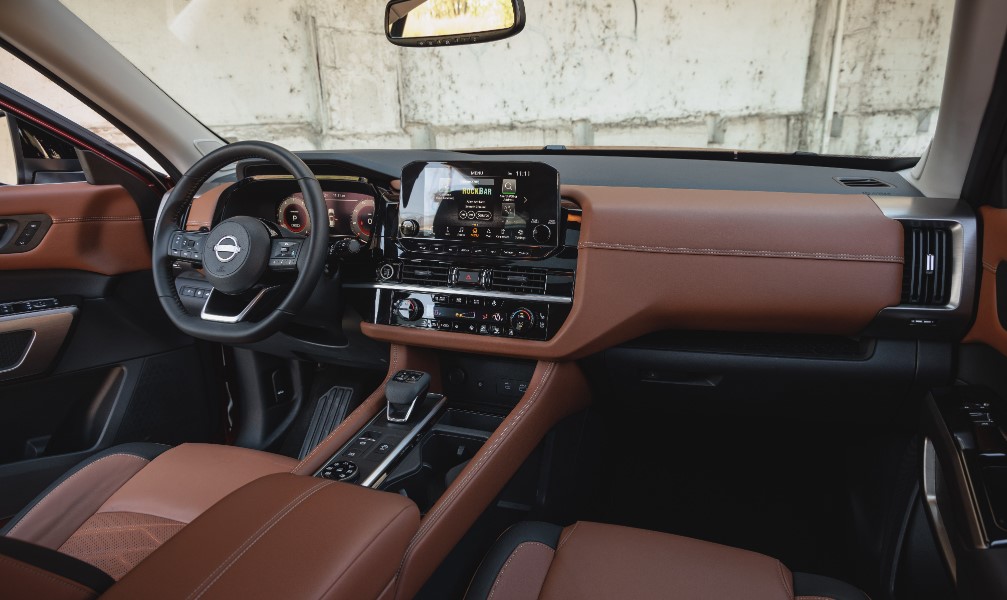2024 Nissan Pathfinder Platinum Interior